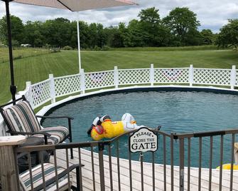 Sunset Serenity Relaxation & Convenience - Dry Ridge - Outdoors view