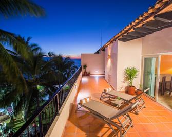Crown Paradise Club Puerto Vallarta - Puerto Vallarta - Balcony