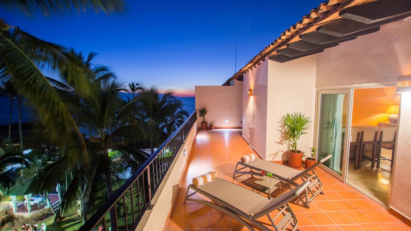 Crown Paradise Club Puerto Vallarta
