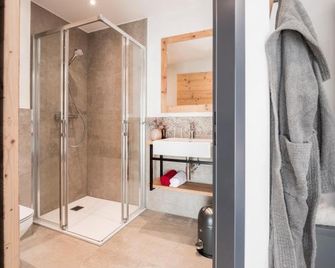 Landhotel Gasthaus zum Pflug - Zell am Harmersbach