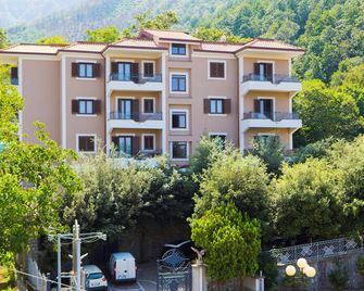 Villa Donna Carmela - Pimonte - Gebäude
