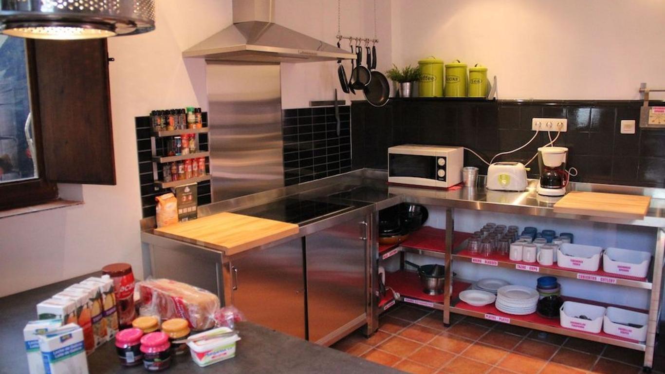 Makuto Guesthouse Hostel