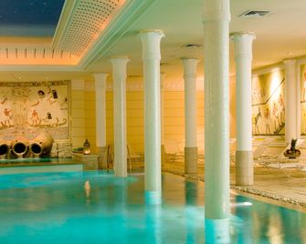 هوتل فيكتوريا آند أيسايد سبا - تورين - حوض السباحة