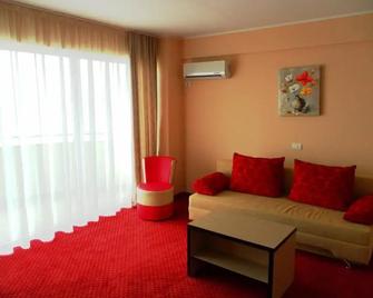 Hotel Romantic - Mamaia - Living room