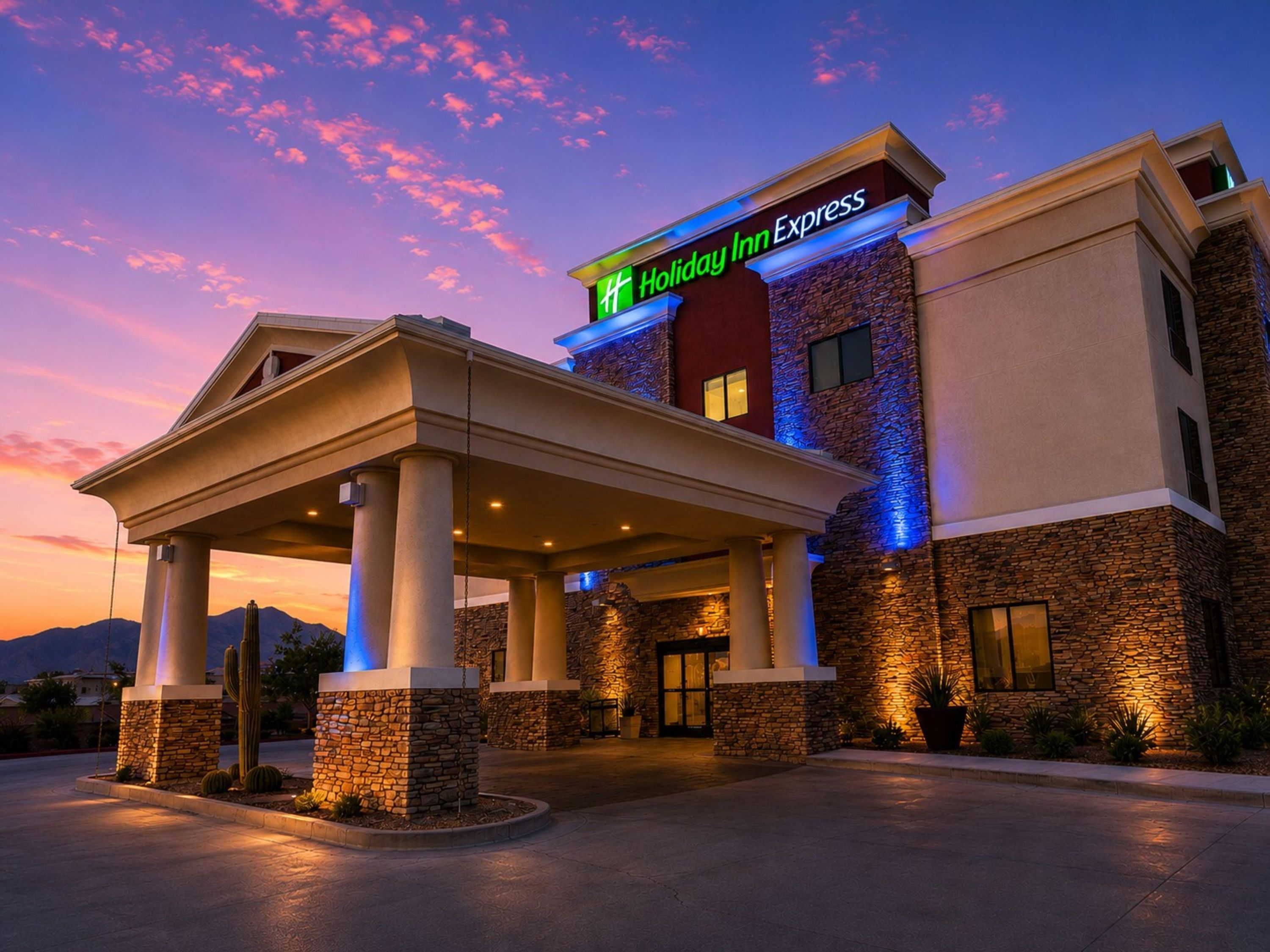 Holiday Inn Express & Suites Truth Or Consequences By IHG - Truth or Consequences - Building