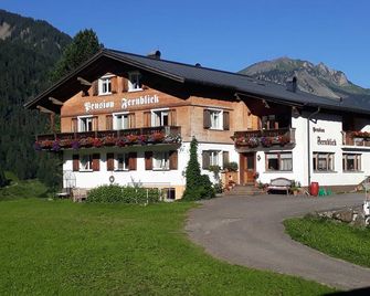 Fernblick Frühstückspension - Schoppernau - Gebäude