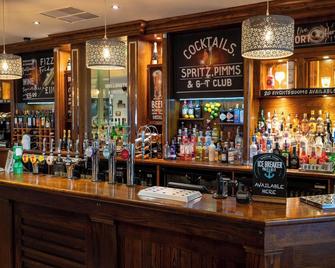Wellington Hotel by Greene King Inns - Aberdeen - Bar