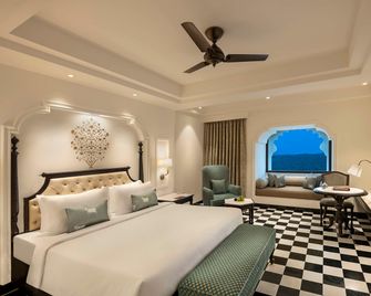 Aurika, Udaipur - Luxury by Lemon Tree Hotels - Udaipur - Bedroom