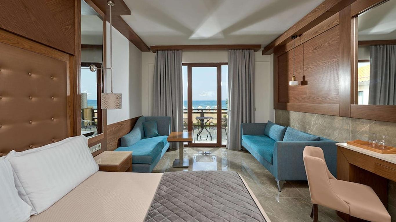 ميديتيرانيان فيليدج هوتل آند سبا