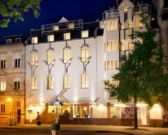 Kastens Hotel - Düsseldorf - Building