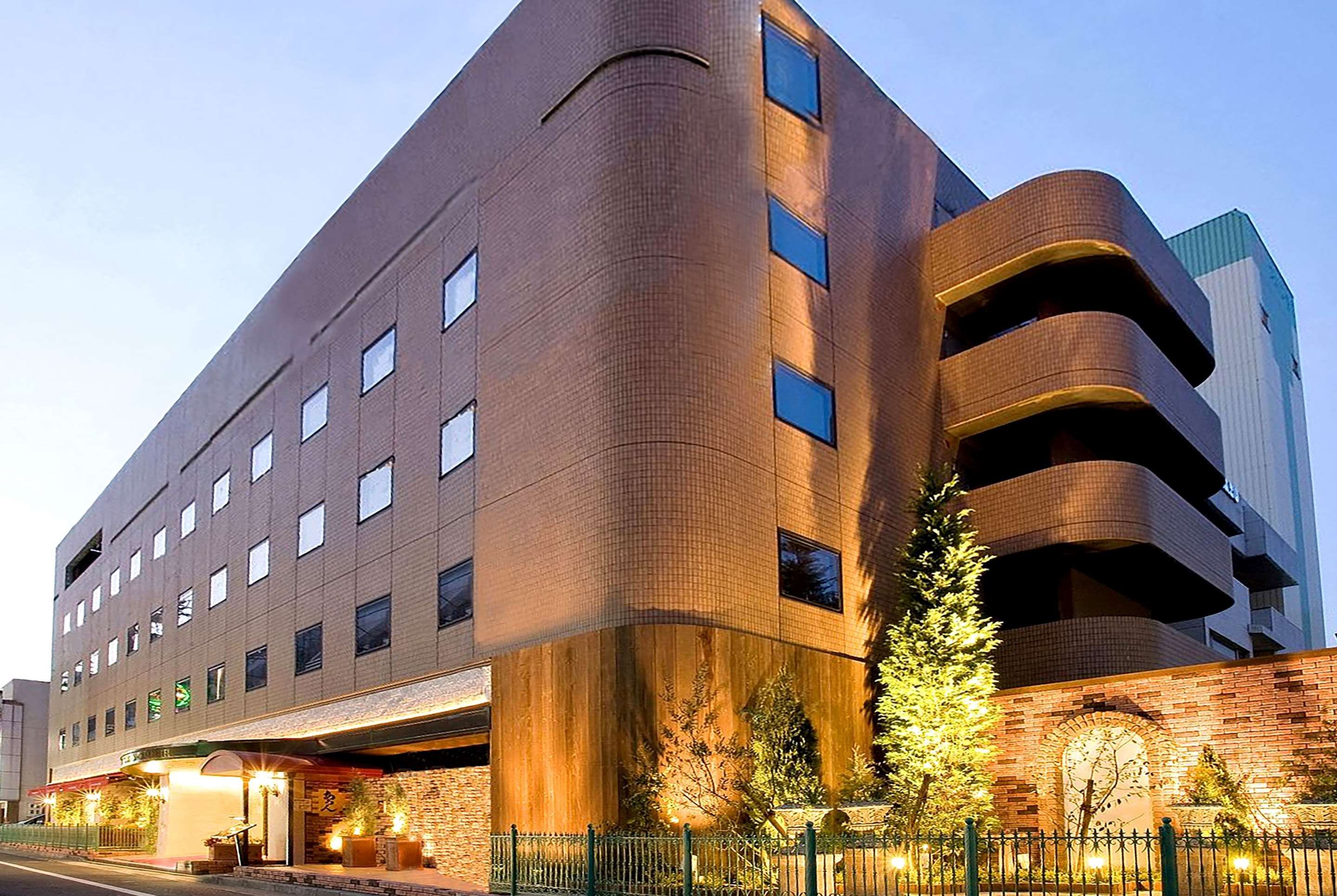 Ramada Encore by Wyndham Amagasaki - Amagasaki - Будівля