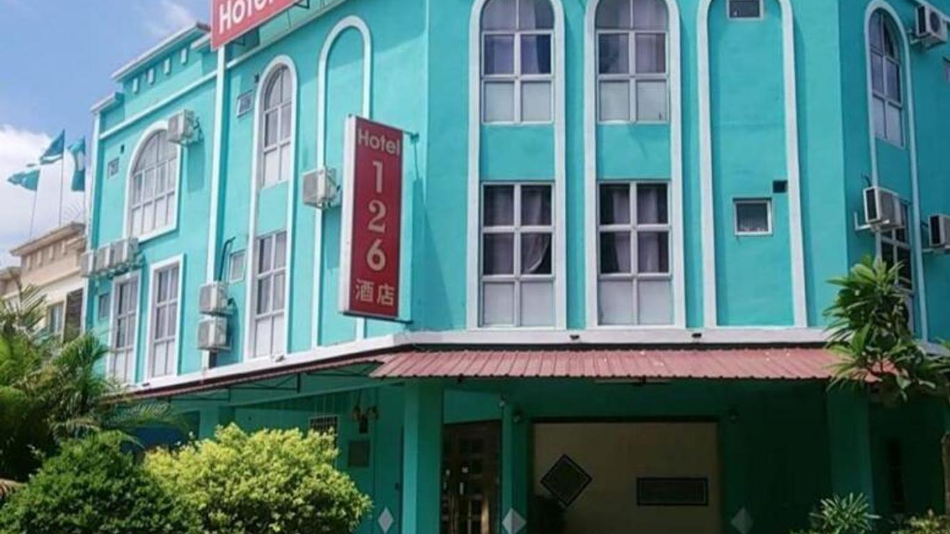 Hotel 126