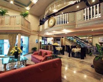 Manila Manor Hotel - Manila - Recepción