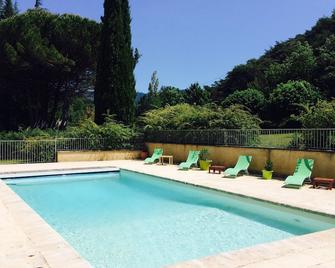 Mas de Cocagne en Provence - Malaucène - Piscina