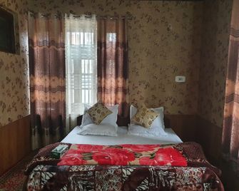 Hotel Wazir Palace - Srinagar - Habitación