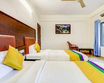 Itsy Hotels Ammu Regency - Thrissur