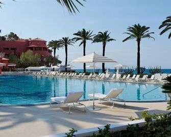 Monte-Carlo Beach - Mónaco - Piscina
