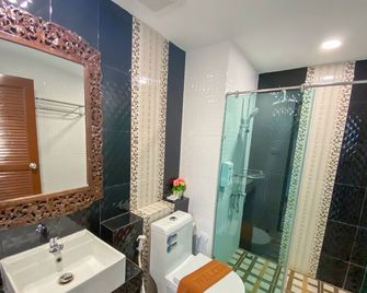 East Inn 15 Rayong - Rayong - Badkamer