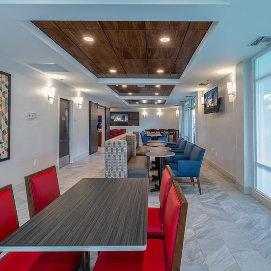 Restaurant view of Holiday Inn Express & Suites Asheville Downtown