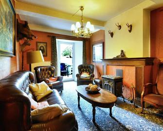 Charming Villa, Paliseul - Paliseul - Living room