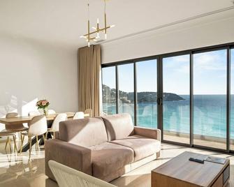 Hôtel Le Roquebrune - Roquebrune-Cap-Martin - Living room