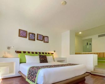 Seven Crown Express & Suites by Kavia - Cabo San Lucas - Soverom