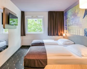 B&B Hotel Stuttgart-Vaihingen - Stuttgart - Soveværelse