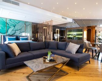 Espina Hotel - אנטליה - טרקלין