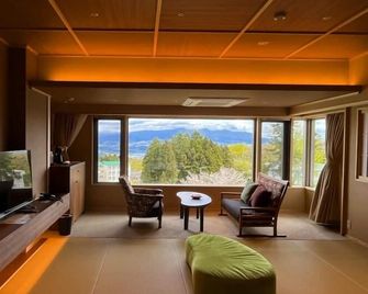 Hotel Tenbo - Shibukawa - Sala de estar