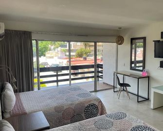 Hotel Expo Plaza Business and Family Guadalajara - Γουαδαλαχάρα
