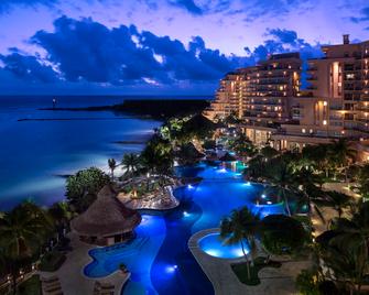Grand Fiesta Americana Coral Beach Cancu - Cancún - Building