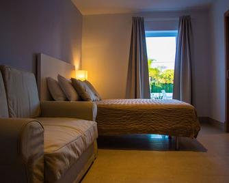 Hotel Novomar - Chiclana de la Frontera - Schlafzimmer
