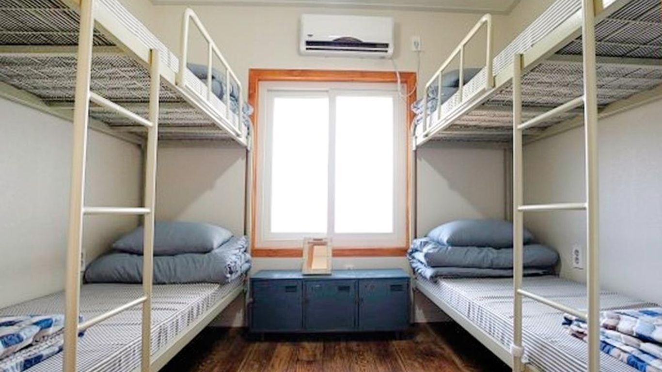 Jeju Lucid Bonbon Guest House