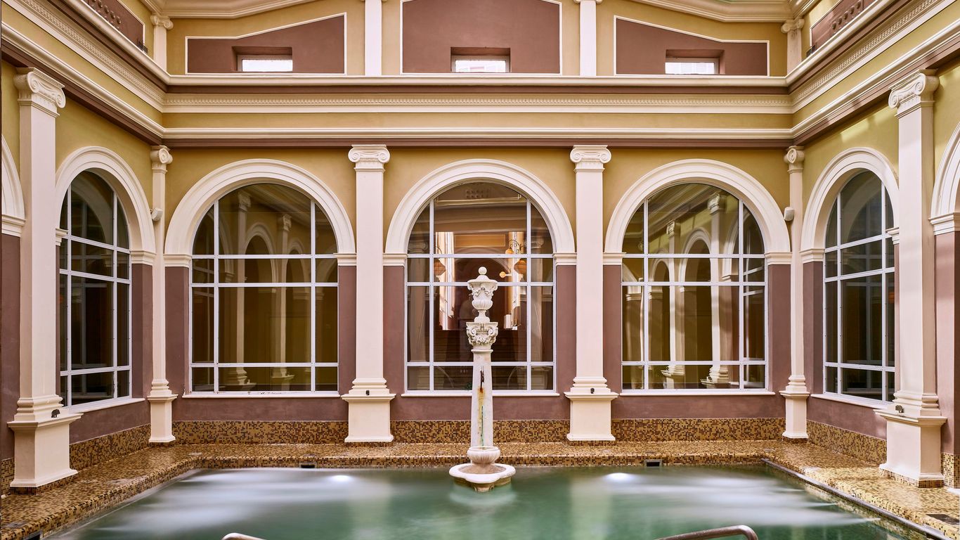 Bagni Di Pisa Palace and Spa