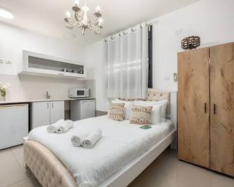 Hadas Spa Apartment Yavneel by Sea N' Rent - Yavneʼel - Chambre
