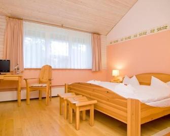 Hotel Haus Linden - Prerow - Ložnice