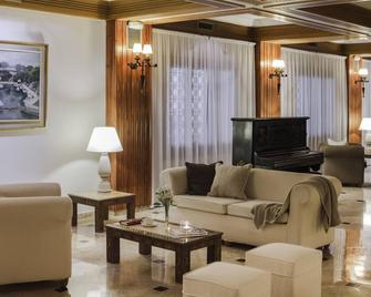 Hotel Fernando III - Seville - Living room