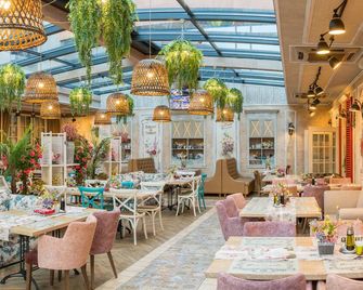 Cosmopolitan Hotel & Wellness - Ruse - Restaurante