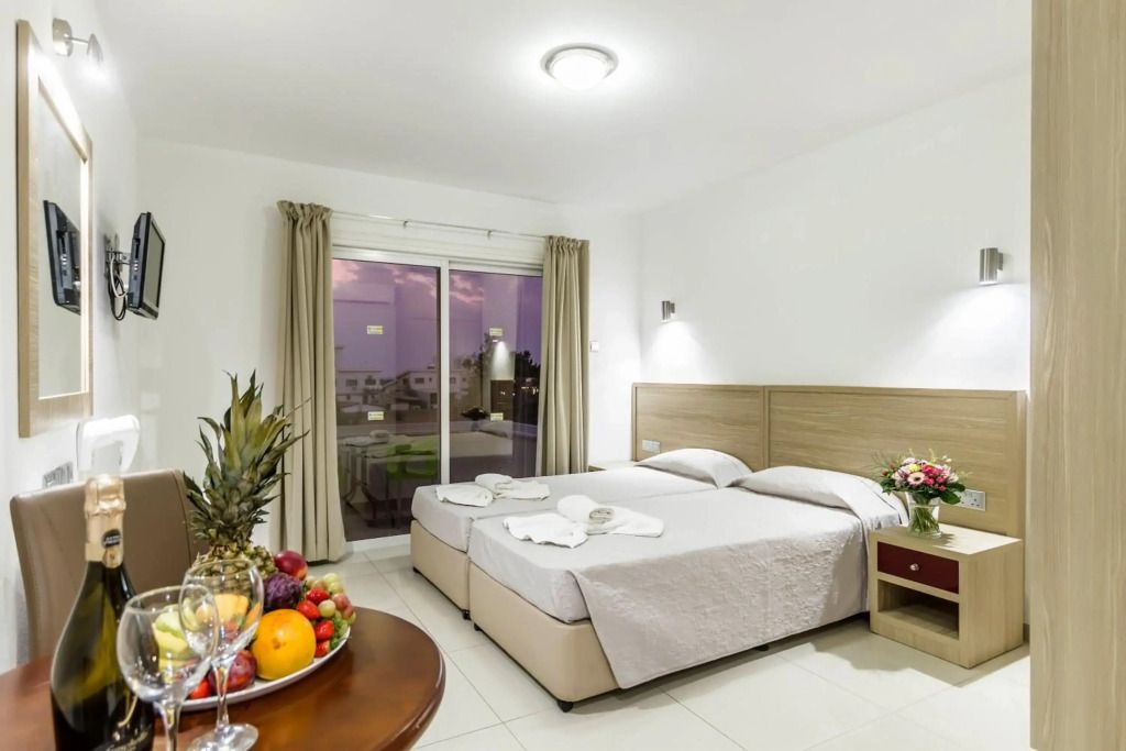 بيليني هوتل