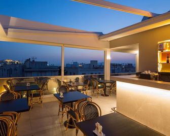 Hotel Lozenge - Atenas - Balcón