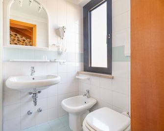 Torri Del Benaco/Hotel Al Castello - טורי דל בנאקו