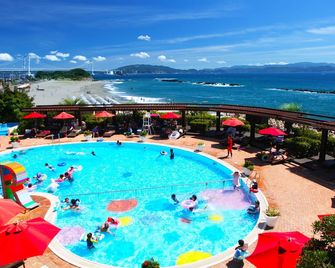 Aoawo Naruto Resort - Naruto