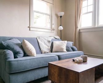 Cozy & Central Downtown Slc 1 Bdrm - Salt Lake City - Huiskamer