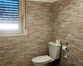 Bed and fly Aeroporto Catania - Catania - Bathroom