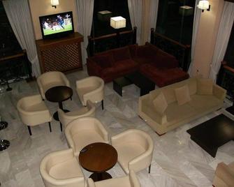 Hotel Pantheon - Pyrgos - Lounge