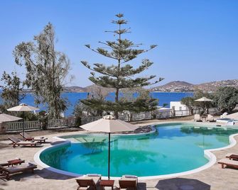海米爾飯店 - 帕羅奇亞 - 游泳池