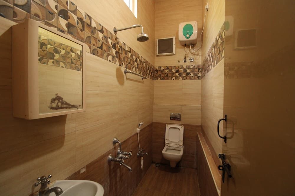 Sibi Lodge thumbnail 3