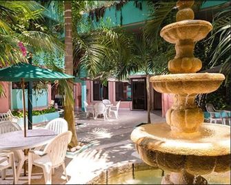 Hotel Acuario - Ciudad del Carmen - Patio