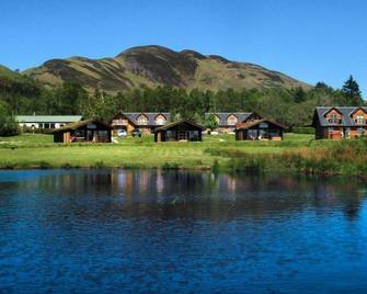 Loch Lomond Waterfront Luxury Lodges - Glasgow