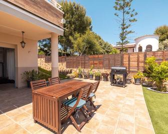 Casa Marti - Cunit - Patio